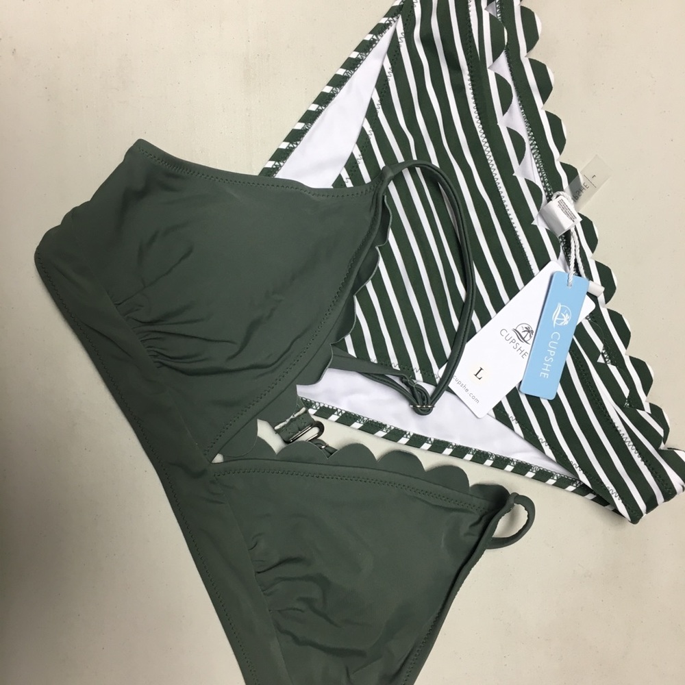 Size Large Cupshe Two Piece Swimsuit
